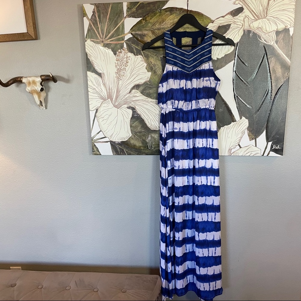 Embroidered Halter Neck Maxi